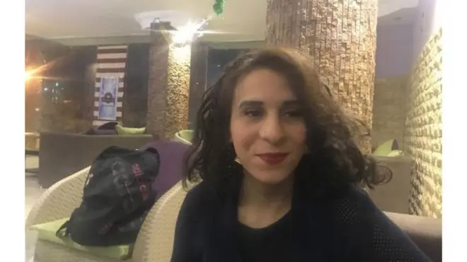 الفتاة المتحولة جنسياً ملك الكاشف