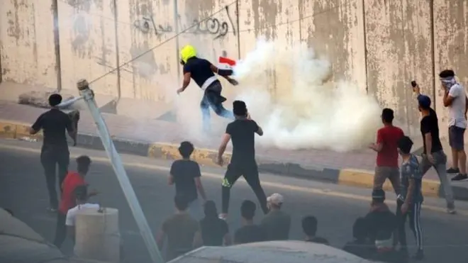 متظاهرون في البصرة