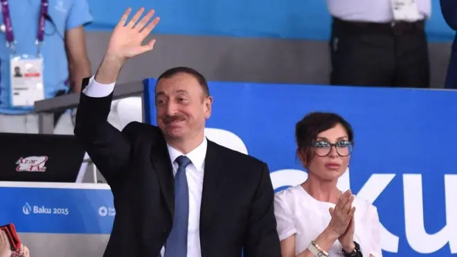 Vào tháng 2/2017, ông Ilham Aliyev bổ nhiệm vợ ông, bà Mehriban Aliyeva, vào chức Phó Tổng thống Azerbaijan