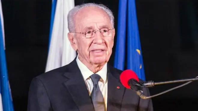 Peres ameshika nyadhifa nyingi serikalini