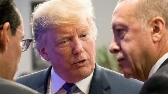 الرئيس الأمريكي يهدد تركيا بمزيد من العقوبات