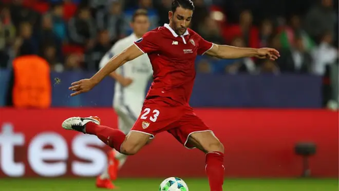 Le défenseur français Adil Rami lors d&#x27;un match de la super coupe de l&#x27;UEFA contre le Real Madrid en août 2016 en Norvège