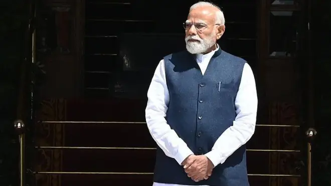 प्रधानमंत्री नरेंद्र मोदी