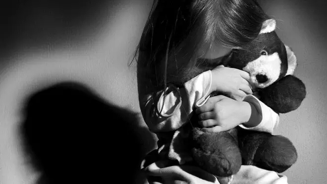 সাত বছর বয়সী এক কন্যা শিশুকে তান্ত্রিকের পরামর্শে 'বলি' দেওয়ার অভিযোগ কলকাতায় - প্রতীকি চিত্র