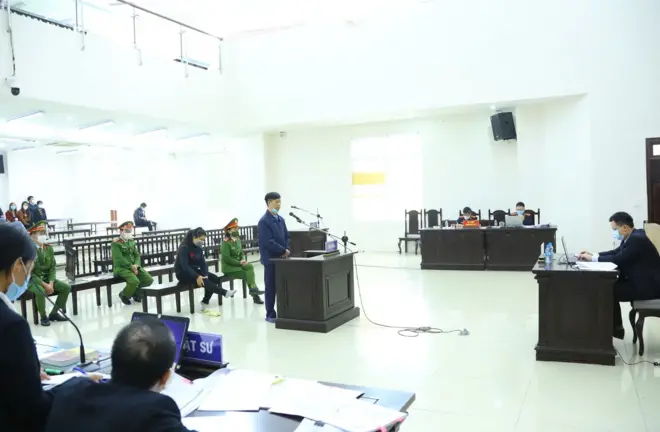 Một phiên tòa tại Việt Nam