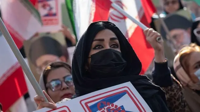 आंदोलक महिला