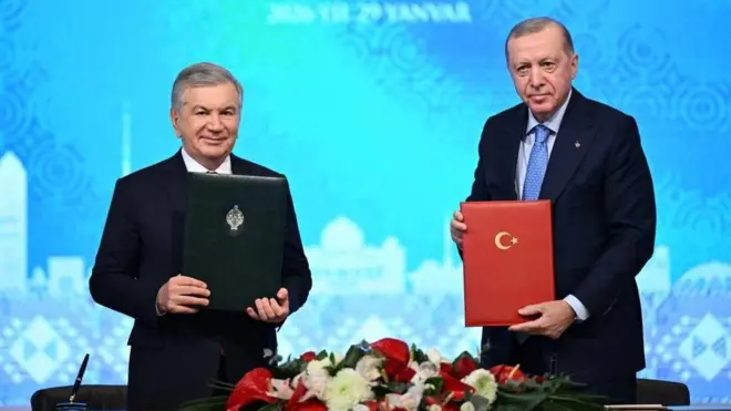 O'zbekiston prezidenti Mirziyoyev va Turkiya prezidenti Erdog'an bitimni ushlab turishibdi