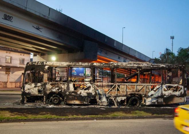 Ônibus incendiado no Recreio dos Bandeirantes, Riosite do betanoJaneiro