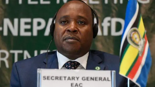 Umunyamabanga mukuru wa EAC Peter Mathuki