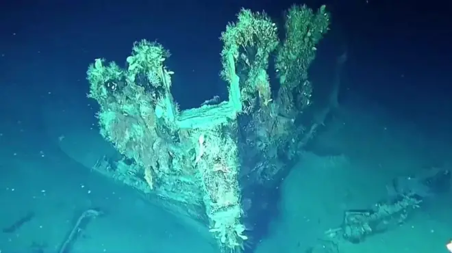 خزانہ، جہاز