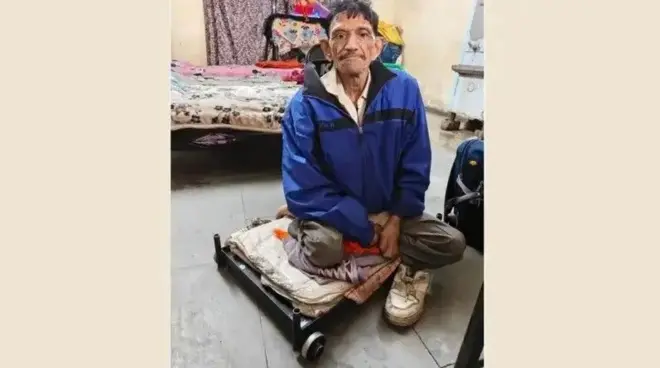 Mangi Lal waa tuugsade guryo iyo gawaari leh