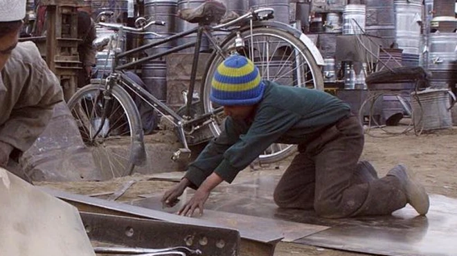 افغانستان هم از کشورهایی با پدیده کودک کارگری است