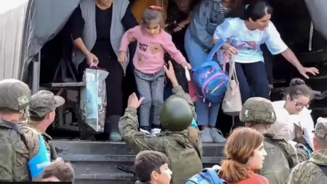 নাগোর্নো-কারাবাখ নিয়ে গত চার দশক ধরে দ্বন্দ্বে লিপ্ত আজারবাইজান ও আর্মেনিয়া। 