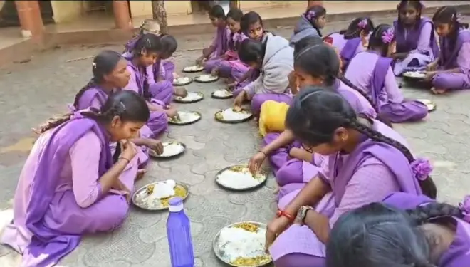 కేజీబీవీ విద్యార్థినులు 