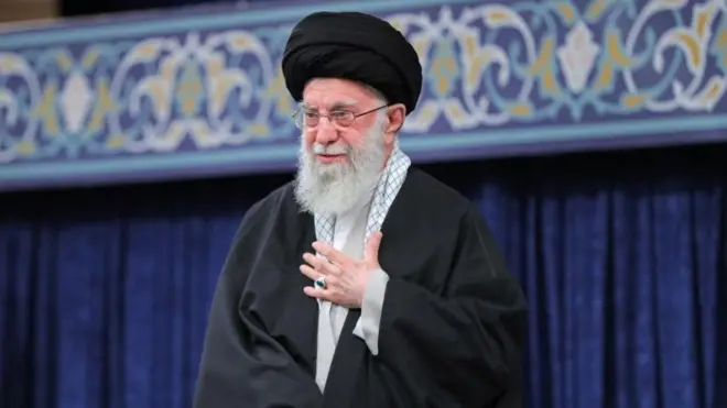 المرشد الأعلى الإيراني آية الله علي خامنئي