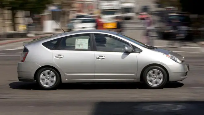 پاکستان، گاڑیاں