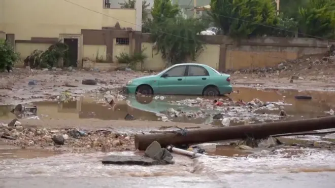 العاصفة دانيال