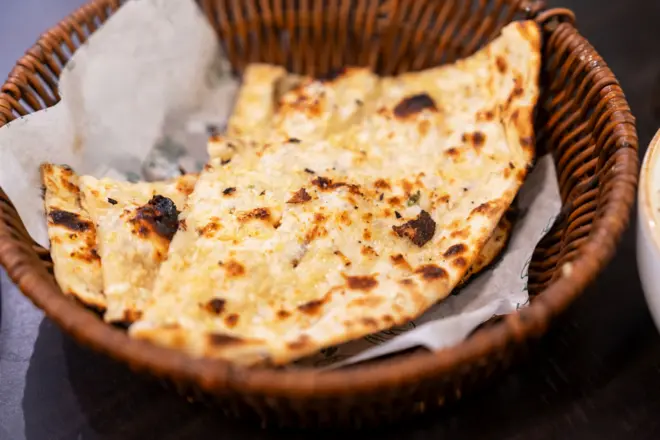 గార్లిక్ నాన్ 