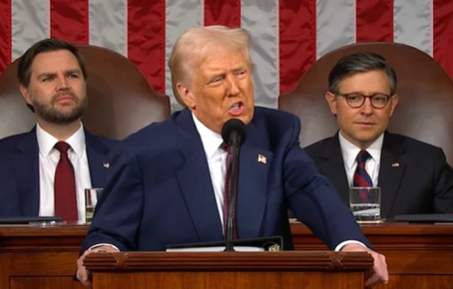 డోనల్డ్ ట్రంప్ 