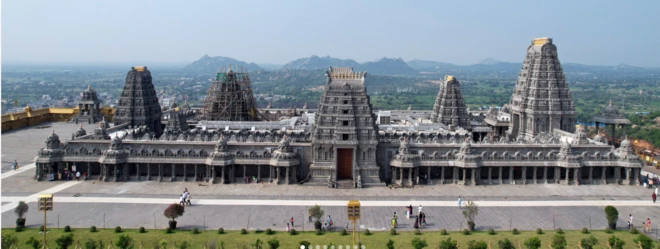 యాదగిరి గుట్ట, తెలంగాణ, శ్రీ లక్ష్మీ నరశింహ స్వామి, కేసీఆర్, రేవంత్ రెడ్డి, కాంగ్రెస్ ప్రభుత్వం, బీఆర్ఎస్ ప్రభుత్వం