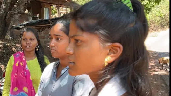 बारसू आंदोलनातील तरुण मुली 