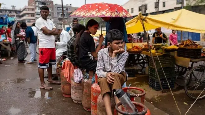 کوکنگ گیس کے لیے لائن