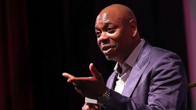 आलोचकों का कहना है कि सऊदी अरब सरकार इस तरह के आयोजन मानवाधिकार संबंधी शिकायतों से ध्यान भटकाने के लिए कर रही है