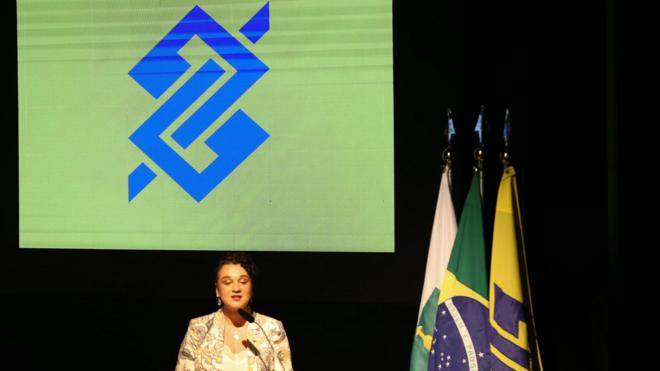 A presidente do Banco do Brasil Tarciana Medeiros durante sua posse