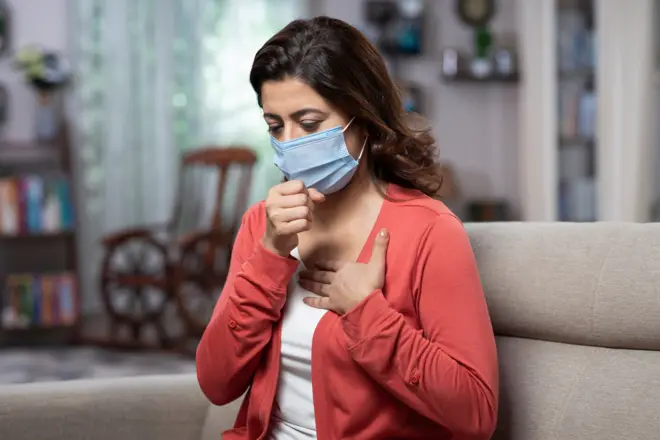 ශ්රී ලංකාවේ මේ දිනවල යළිත් සෞඛ්ය ක්ෂේත්රය සම්බන්ධ සංවේදී තත්ත්වයක් ඉස්මතු වෙමින් පවතී. ඒ, කොවිඩ්-19 මරණ කිහිපයක් සහ ඉන්ෆ්ලුවෙන්සා රෝගී තත්ත්වයක් වාර්තා වීමත් සමග ය.