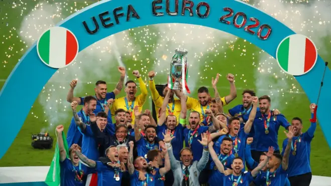 Для Італії це вже друга перемога у фіналах чемпіонатів Європи, але остання була у 1968 році