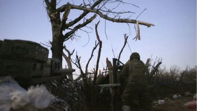 Утром в воскресенье сообщалось о штурме сепаратистами позиций украинской армии в Авдеевской промзоне