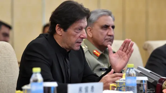 په وروستیو میاشتو کې د عمران خان او پاکستاني پوځ اړیکې ترینګلې شوې وې