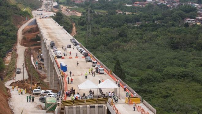 Obras da estrada que liga o Vale do Paraíba ao Litoral Nortecomo fazer aposta da mega sena onlineSão Paulo