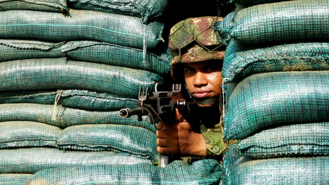 Los oficiales de la policía y el ejército en Tibú deben estar así todo el tiempo: "en situación".