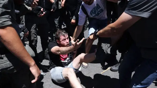 Demonstrant na ulici