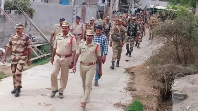 పోలీసులు