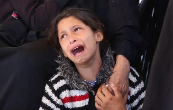 gaza, devojčica u gazi, glad u gazi