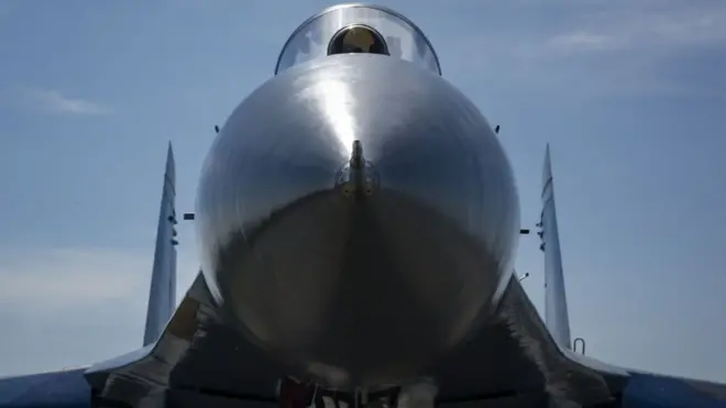 В США утверждают, что Су-27 приближался к американскому самолету на 3 метра