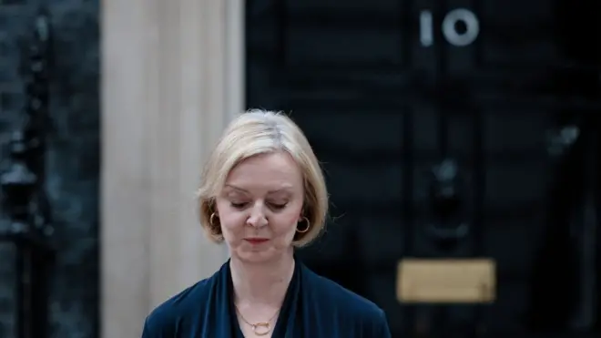 लिज़ ट्रस