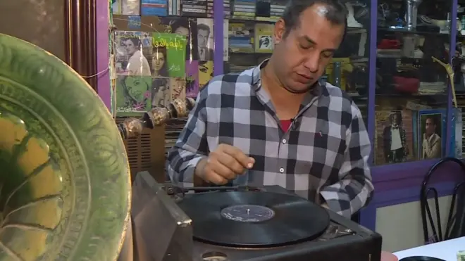 مصادر الاسطوانات معدودة وتتطلب خبرة للعثور عليها