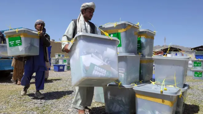 په نېش او معروف ولسوالیو کې نوم لیکنه نه ده شوې