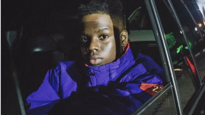 Di artiste, weyim real name na Divine Ikubor, join Mavins dis year