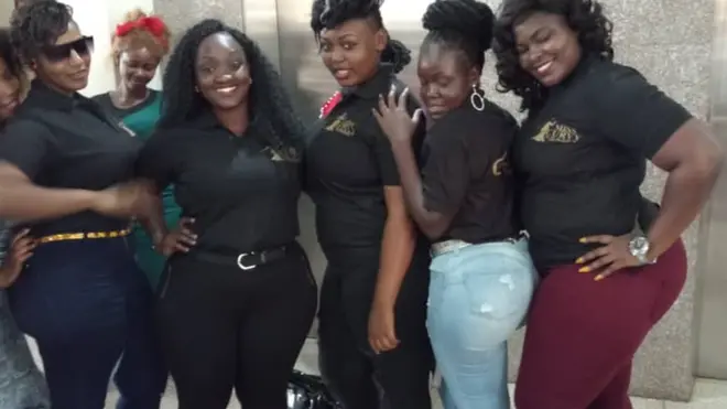 Warembo wa shindano la miss curvy