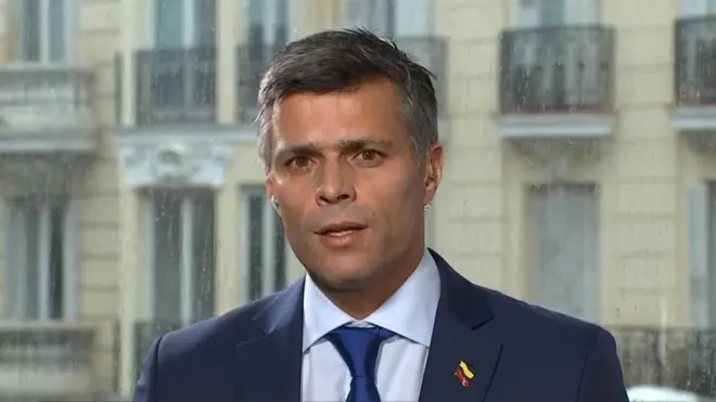 Leopoldo López: "Se necesita que el régimen cambie si queremos que esta crisis se solucione".