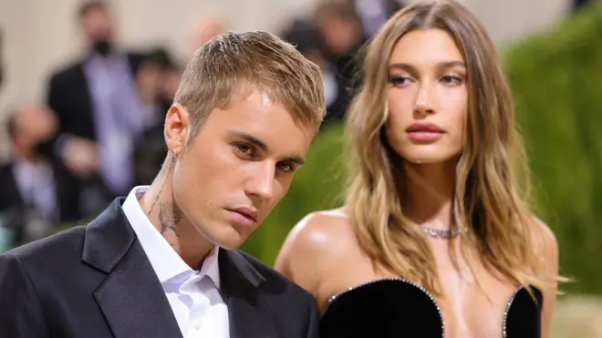 NEW YORK, NEW YORK - SEPTEMBER 13: Justin Bieber and Hailey Bieber attend The 2021 Met Gala Celebrating for America: A Lexicon Of Fashion for Metropolitan Museum of Art on September 13, 2021 
