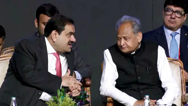 अशोक गहलोत और गोतम अडाणी