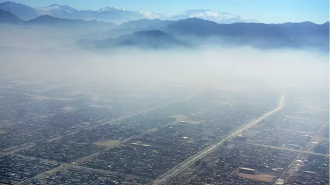 د کابل پر اسمان یاد تور رنګه چتر، د افغانستان د چاپېریال ساتنې اداره اندېښمنه کړې