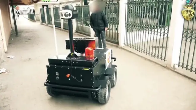 روبوت تونسي لضبط مخالفي حظر التجول