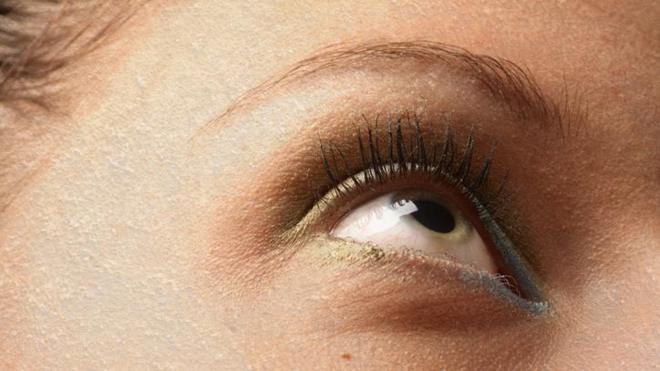 Olhobetfair brasileirãouma mulher