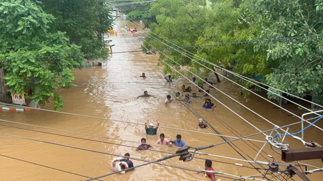 విజయవాడ, బుడమేరు వరదలు, ఆపరేషన్ బుడమేరు, నిమ్మల రామానాయుడు